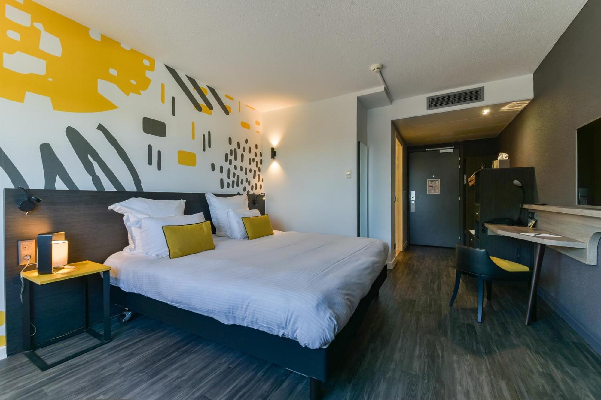โกลเดน ทิวลิป รัวซี แซ็งวิต Hotel ภายนอก รูปภาพ