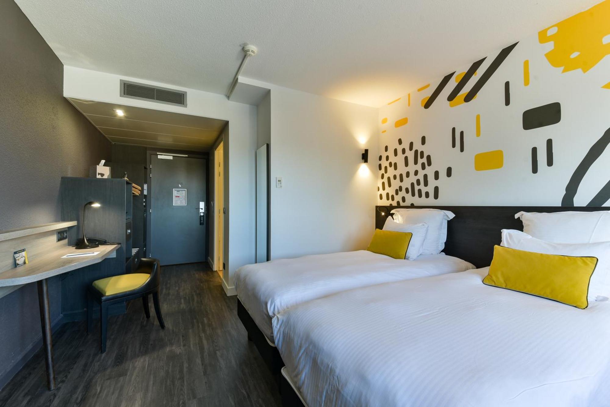 โกลเดน ทิวลิป รัวซี แซ็งวิต Hotel ภายนอก รูปภาพ
